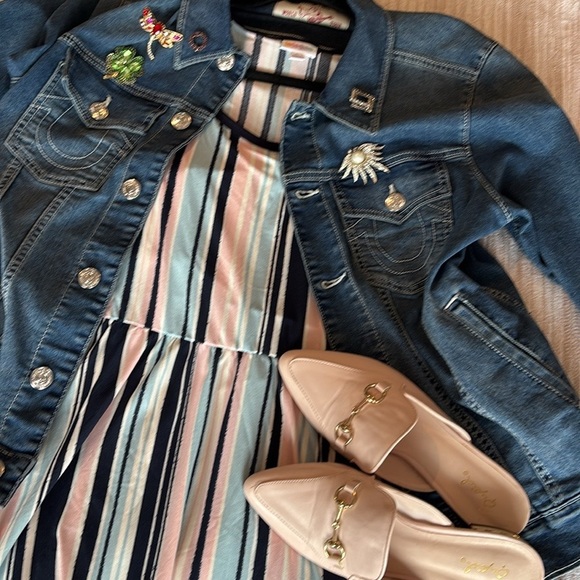 LuLaRoe Dresses & Skirts - Large striped Nicole Dress NWT